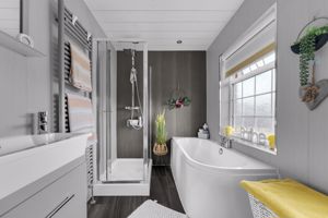 Photo 35- click for photo gallery